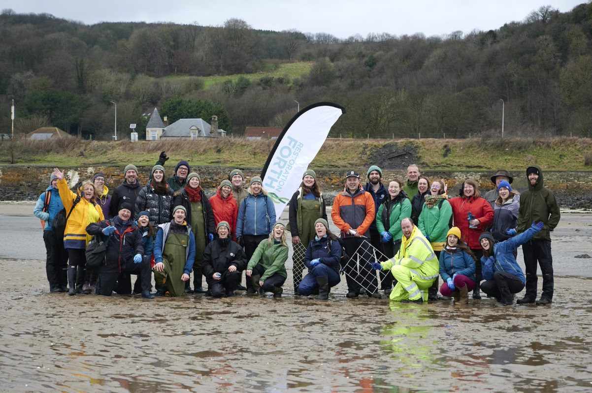 group shot of volunteers at Pettycur Bay