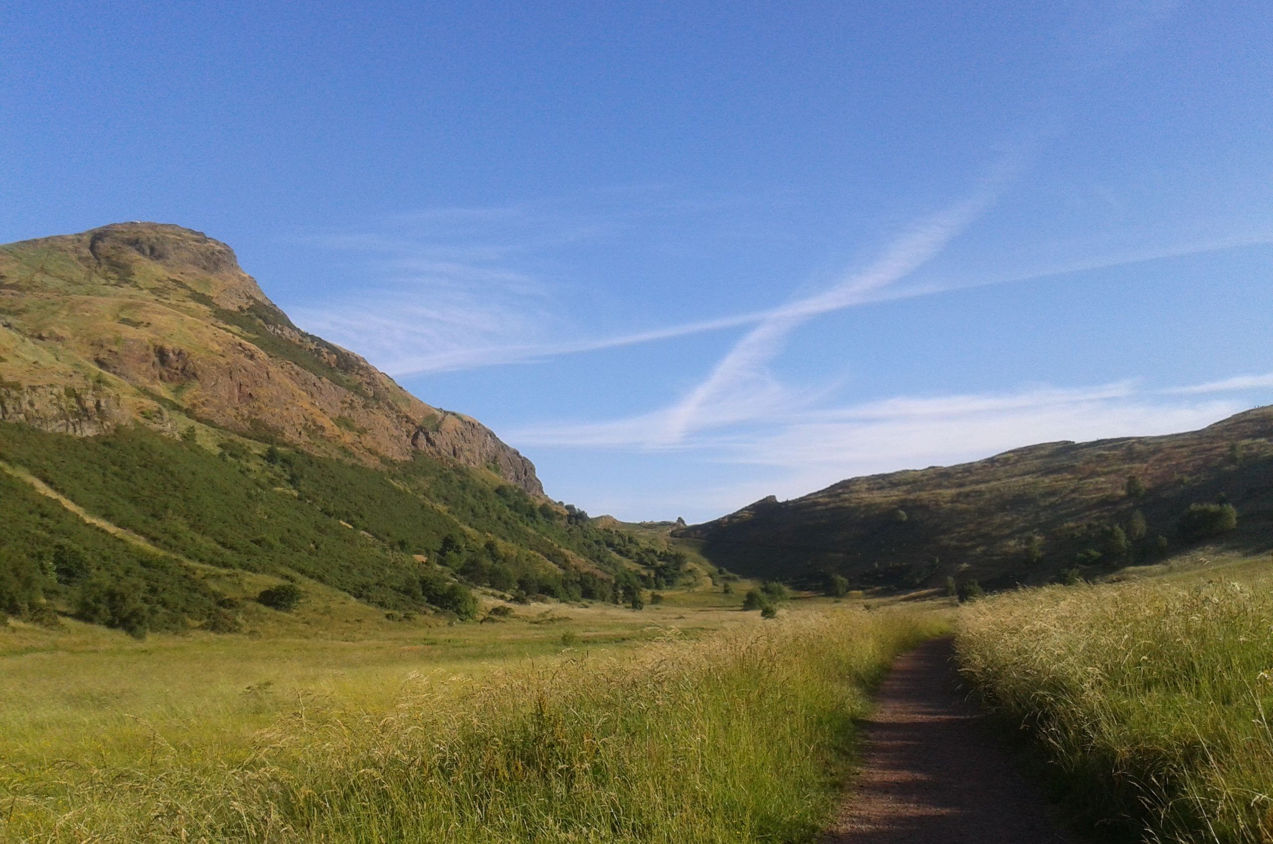 Holyrood-park-lisa-aspect-ratio-540x358